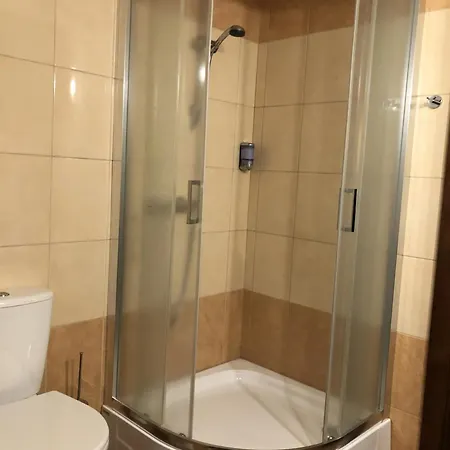 ベッド・アンド・ブレックファスト Folwark Polski オストルフ・ビエルコポルスキ